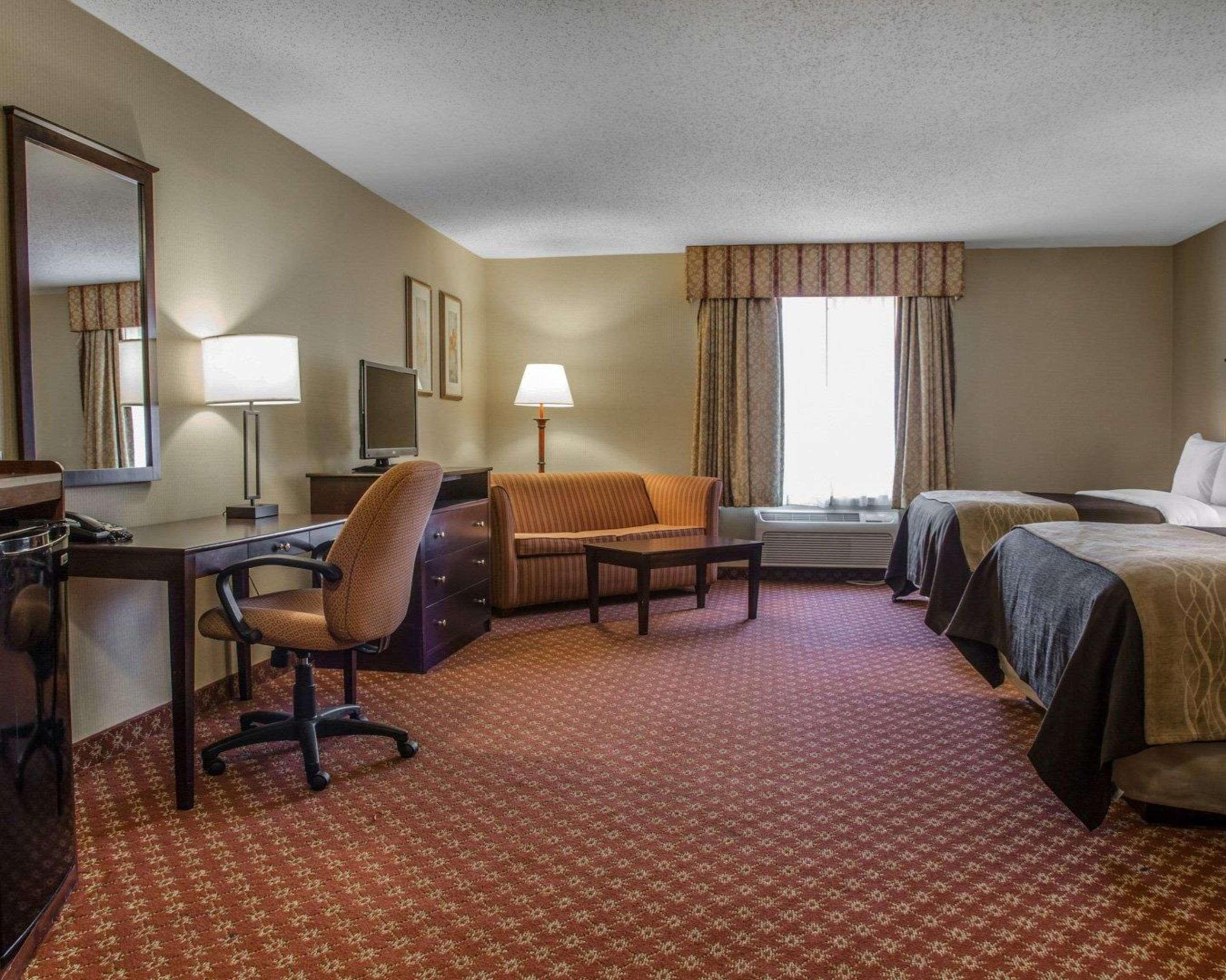 Comfort Inn Naugatuck-Shelton, Ct Экстерьер фото