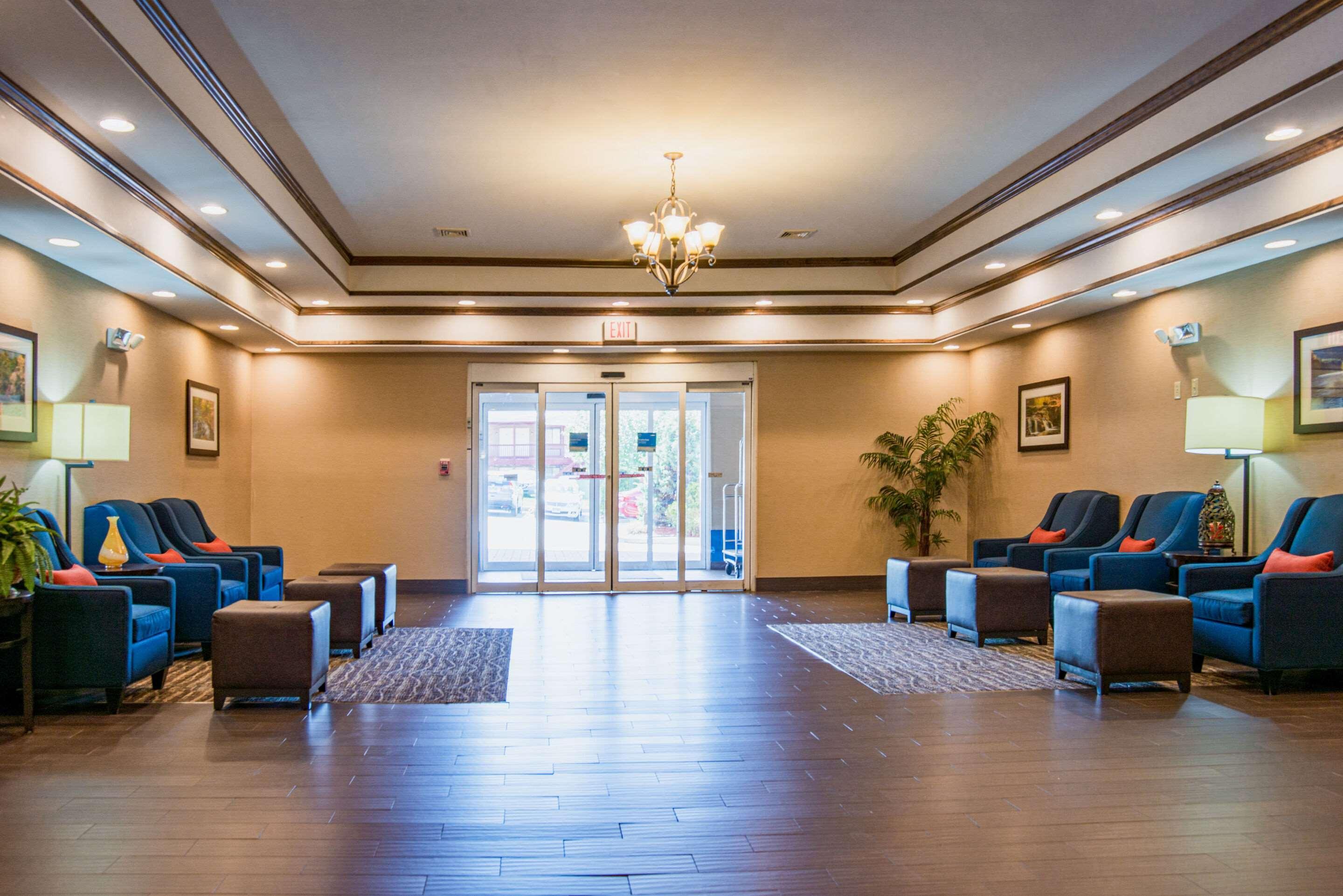 Comfort Inn Naugatuck-Shelton, Ct Экстерьер фото