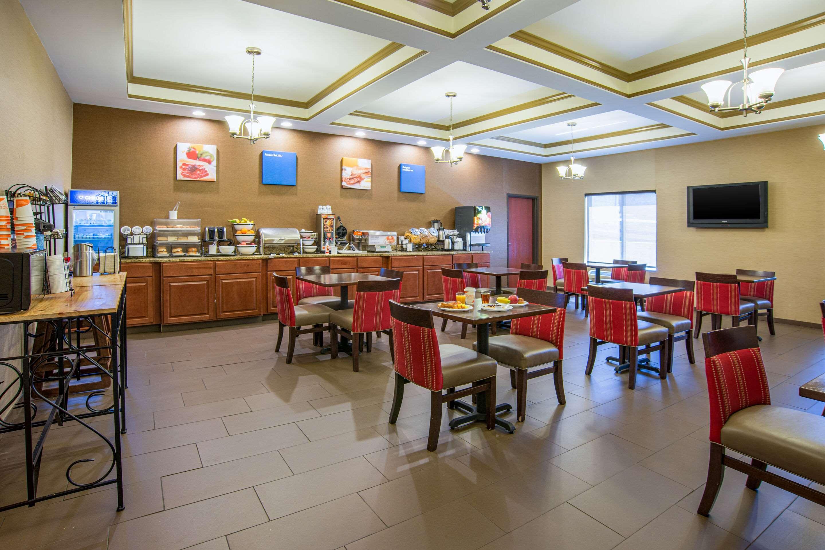 Comfort Inn Naugatuck-Shelton, Ct Экстерьер фото