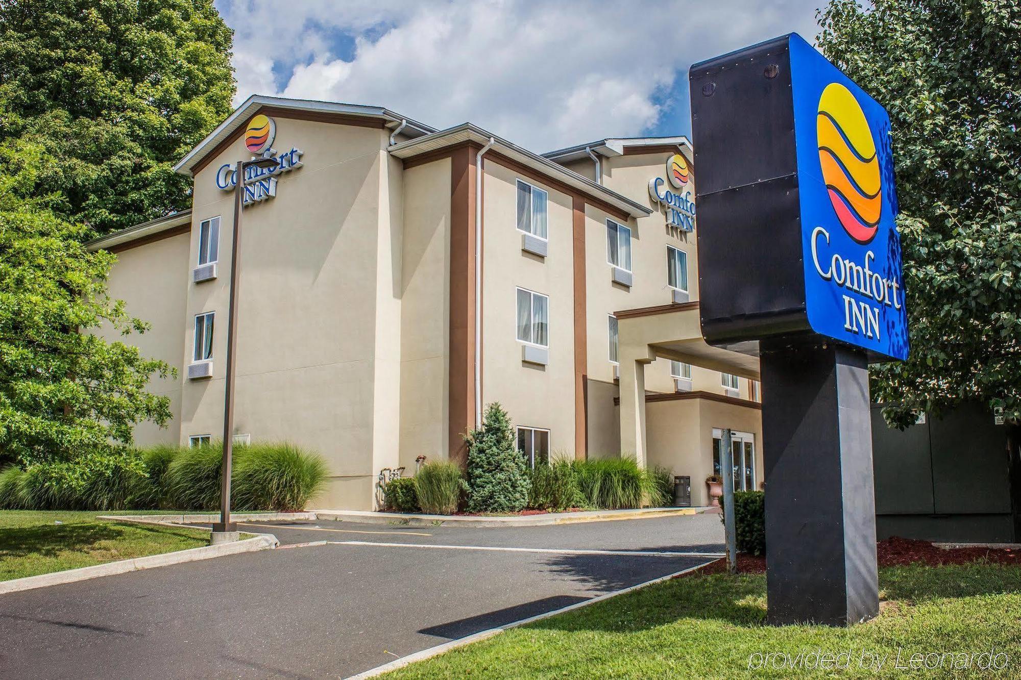 Comfort Inn Naugatuck-Shelton, Ct Экстерьер фото